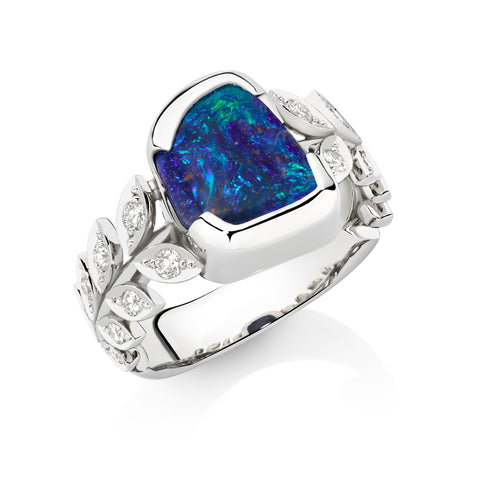 3.51ct Opal and Diamond Ring in Platinum